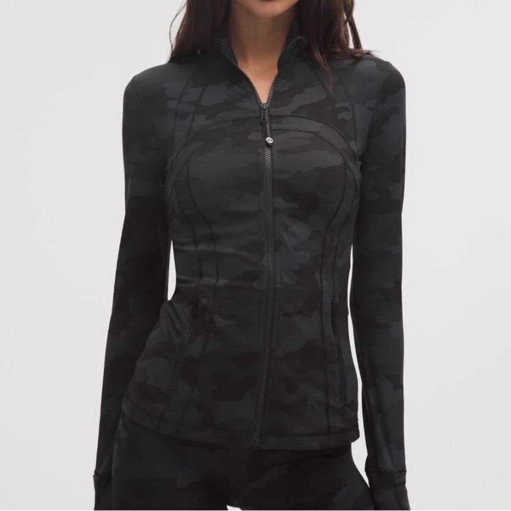 Black Camo Zip-Up define Jacket
